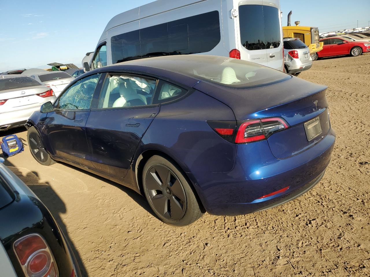 5YJ3E1EB6NF356119 2022 TESLA MODEL 3 - Image 2