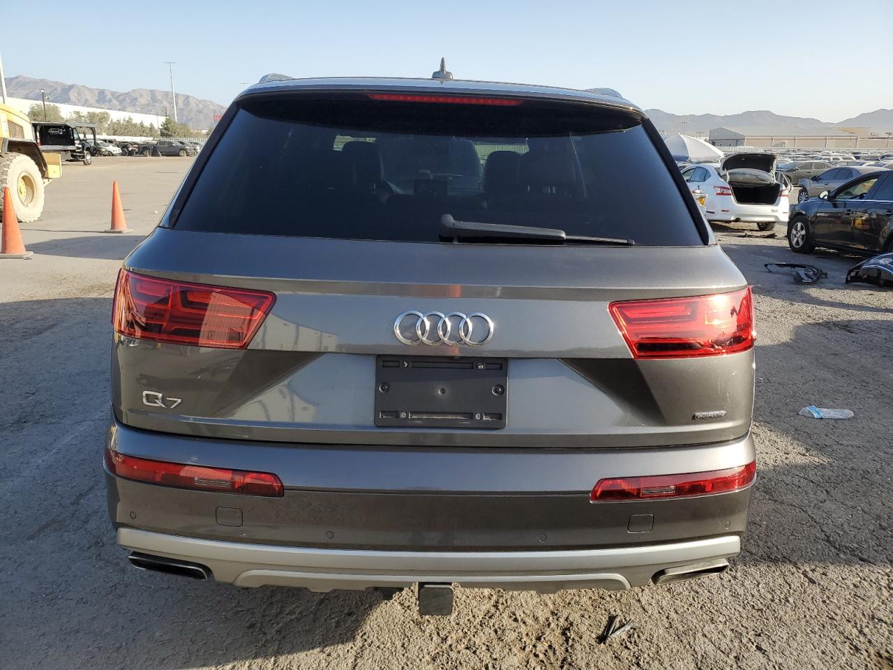 2018 Audi Q7 Premium Plus VIN: WA1LHAF78JD035261 Lot: 71235114