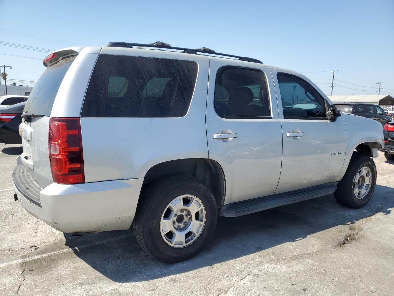 2013 Chevrolet Tahoe - Image 3