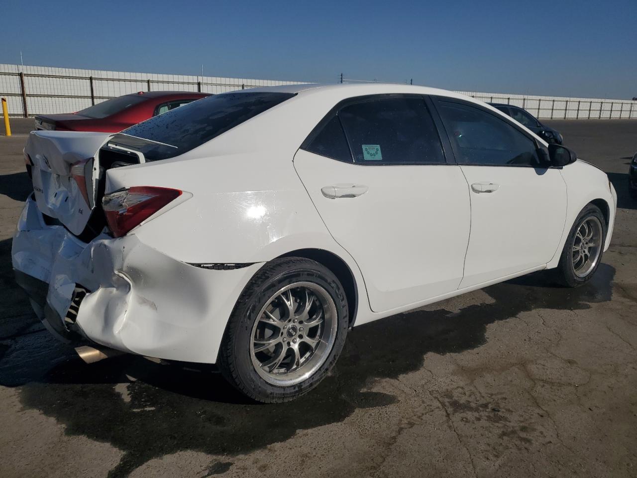 VIN 2T1BURHE8GC647134 2016 TOYOTA COROLLA no.3