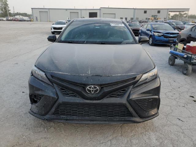  TOYOTA CAMRY 2021 Чорний