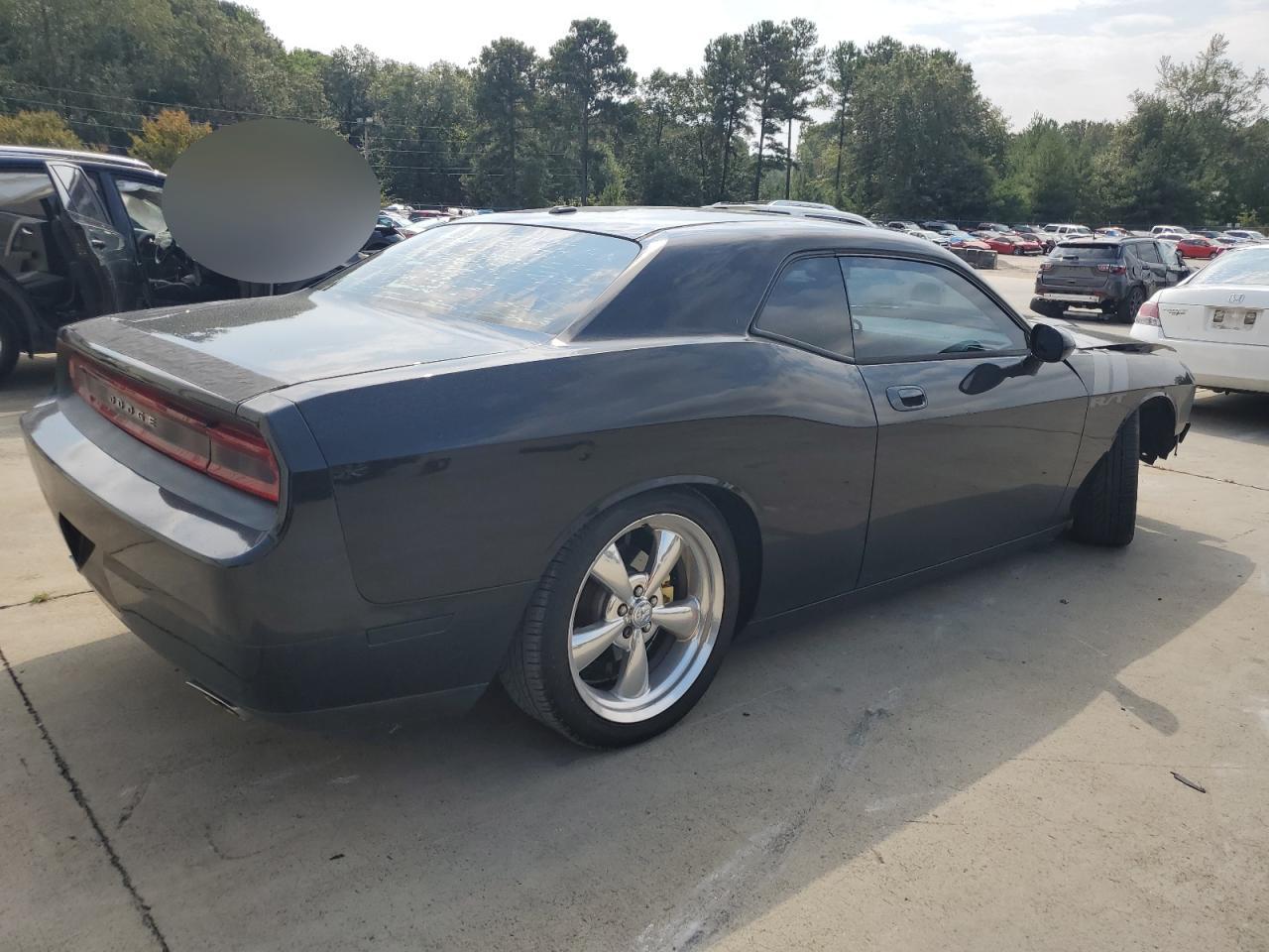 2009 Dodge Challenger - Image 3