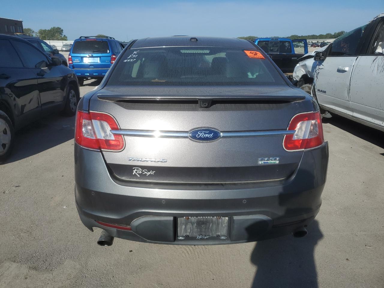 2011 Ford Taurus Sho VIN: 1FAHP2KT3BG136950 Lot: 71549734