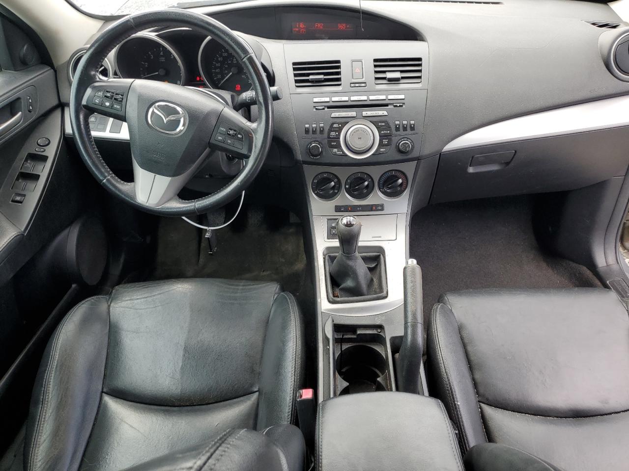 JM1BL1VFXB1365933 2011 Mazda 3 I