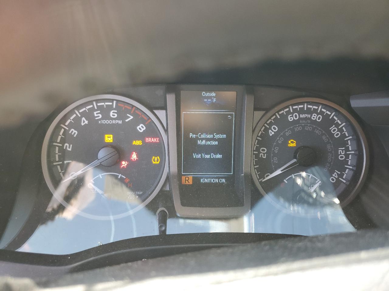 2022 Toyota Tacoma - Image 9
