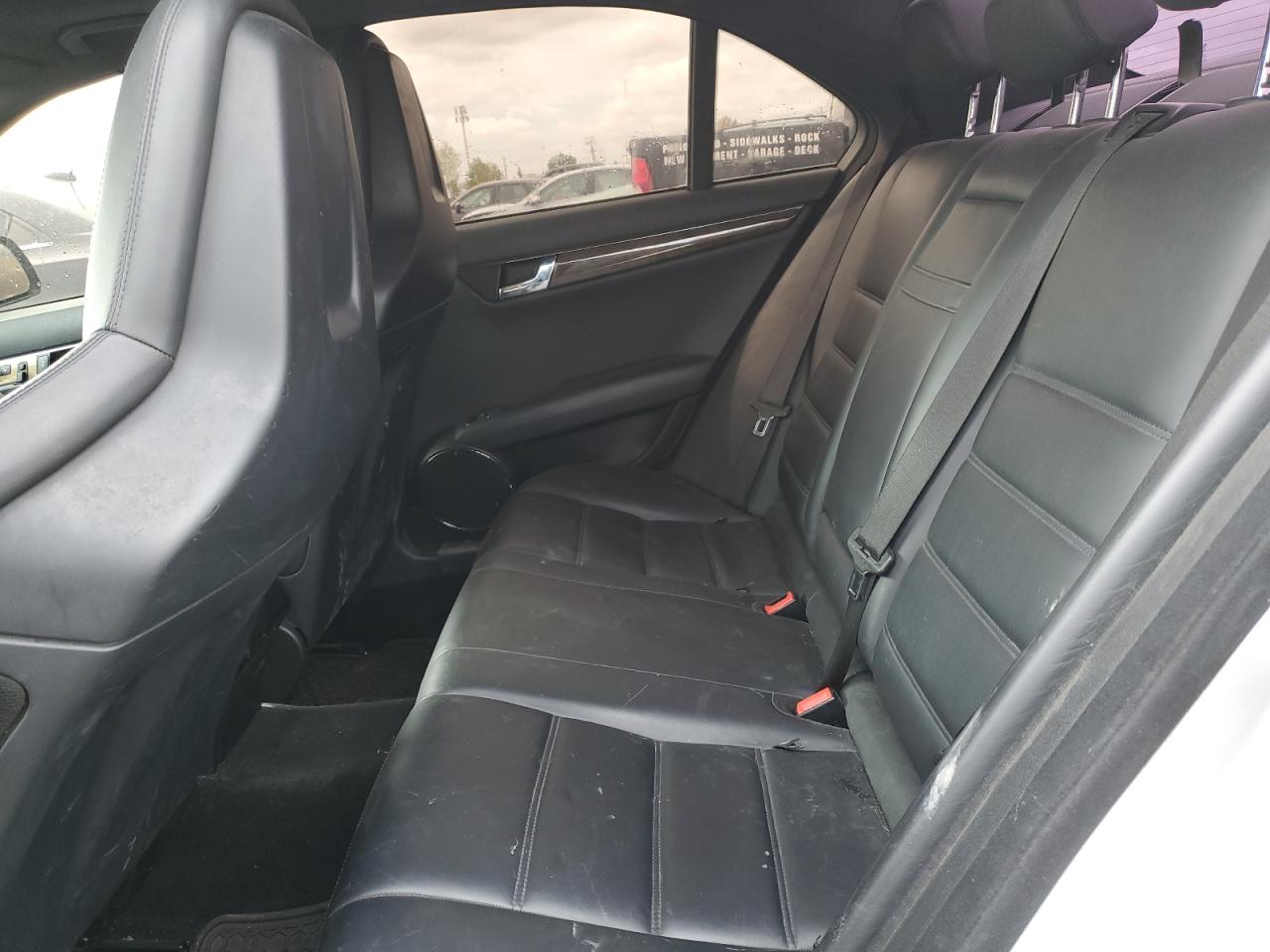 2010 Mercedes-Benz C 63 Amg VIN: WDDGF7HB9AF393738 Lot: 71102644