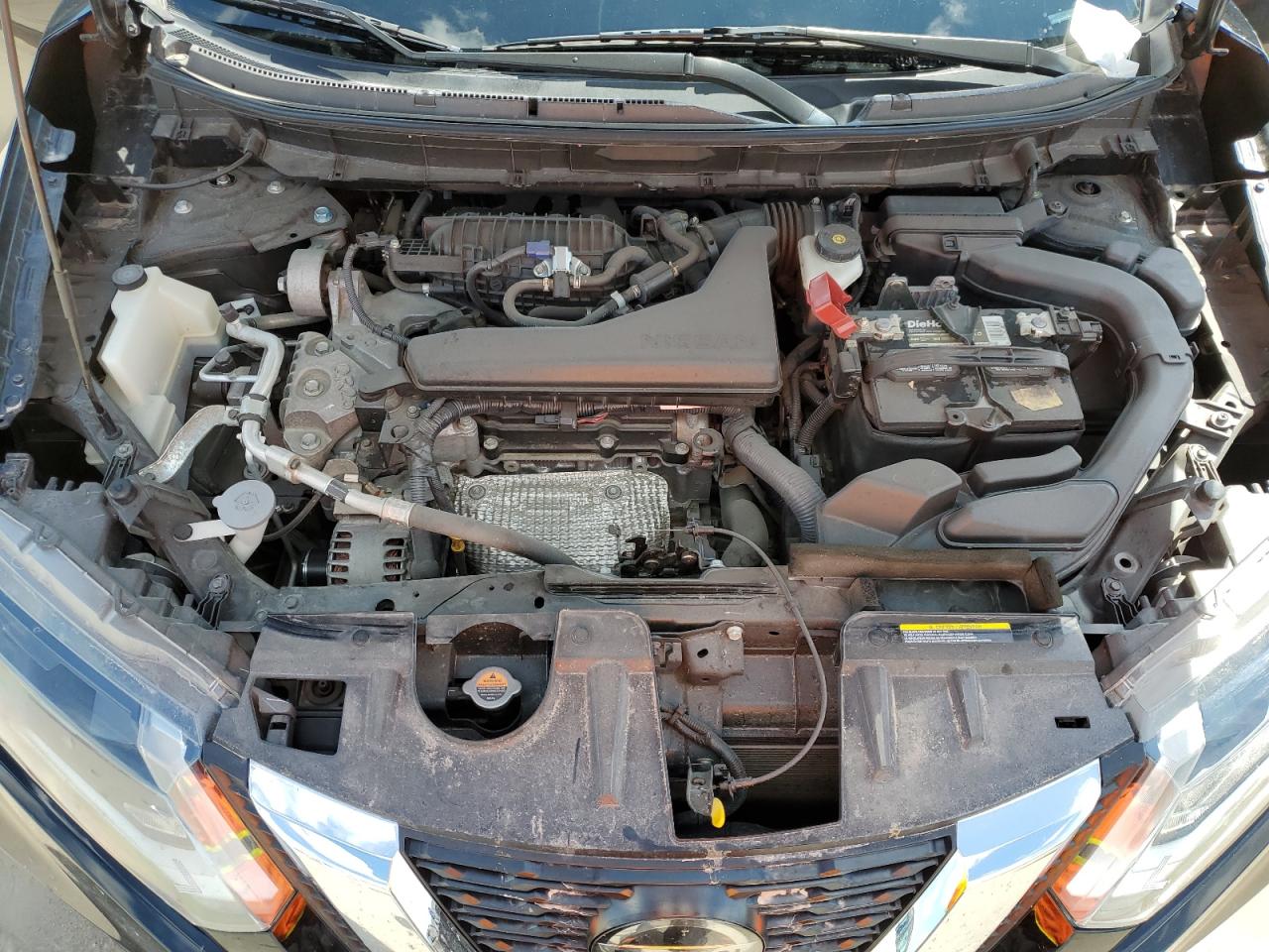 5N1AT2MV6JC824710 2018 Nissan Rogue S