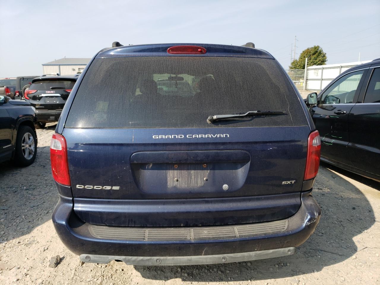 2005 Dodge Grand Caravan Sxt VIN: 2D8GP44L95R126037 Lot: 71156384