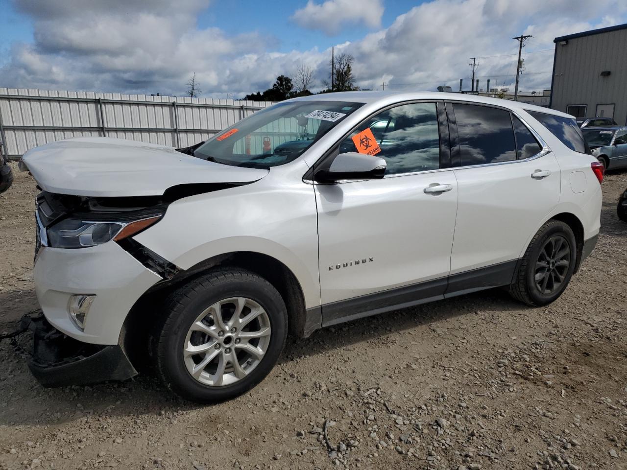 2GNAXJEV9J6134578 2018 CHEVROLET EQUINOX - Image 1