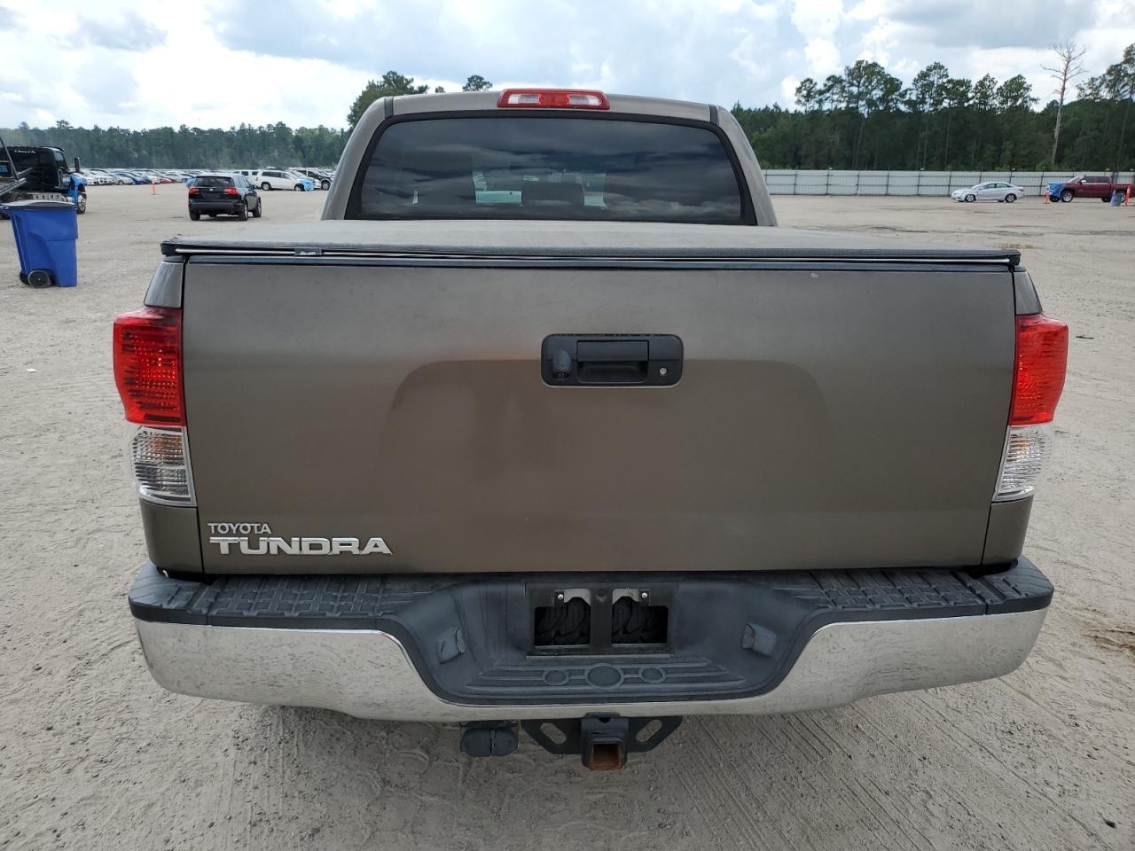 2010 Toyota Tundra Crewmax Sr5 VIN: 5TFEY5F19AX094187 Lot: 71888374