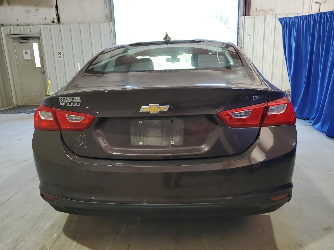 2016 Chevrolet Malibu - Image 6