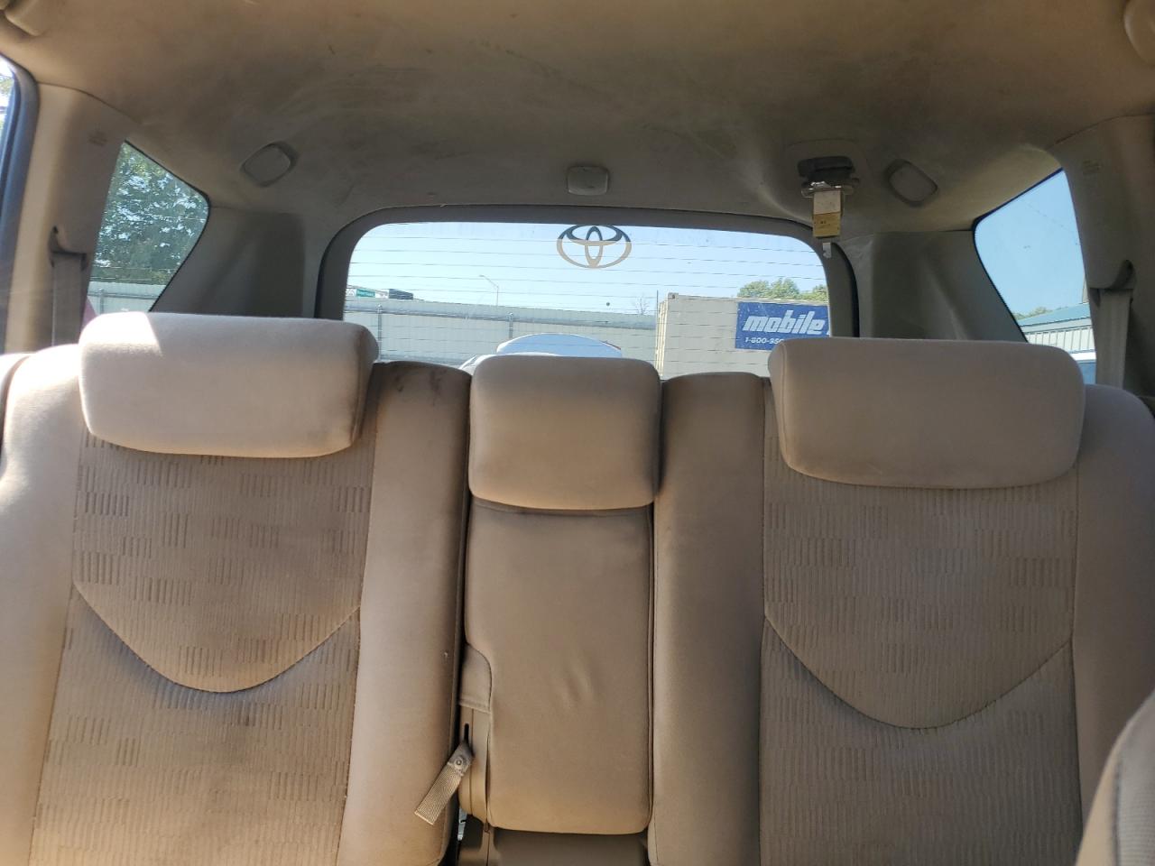 2010 Toyota RAV 4 - Image 10