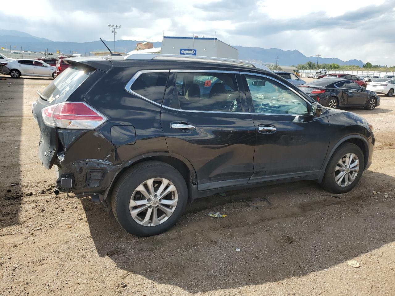 2016 Nissan Rogue - Image 3