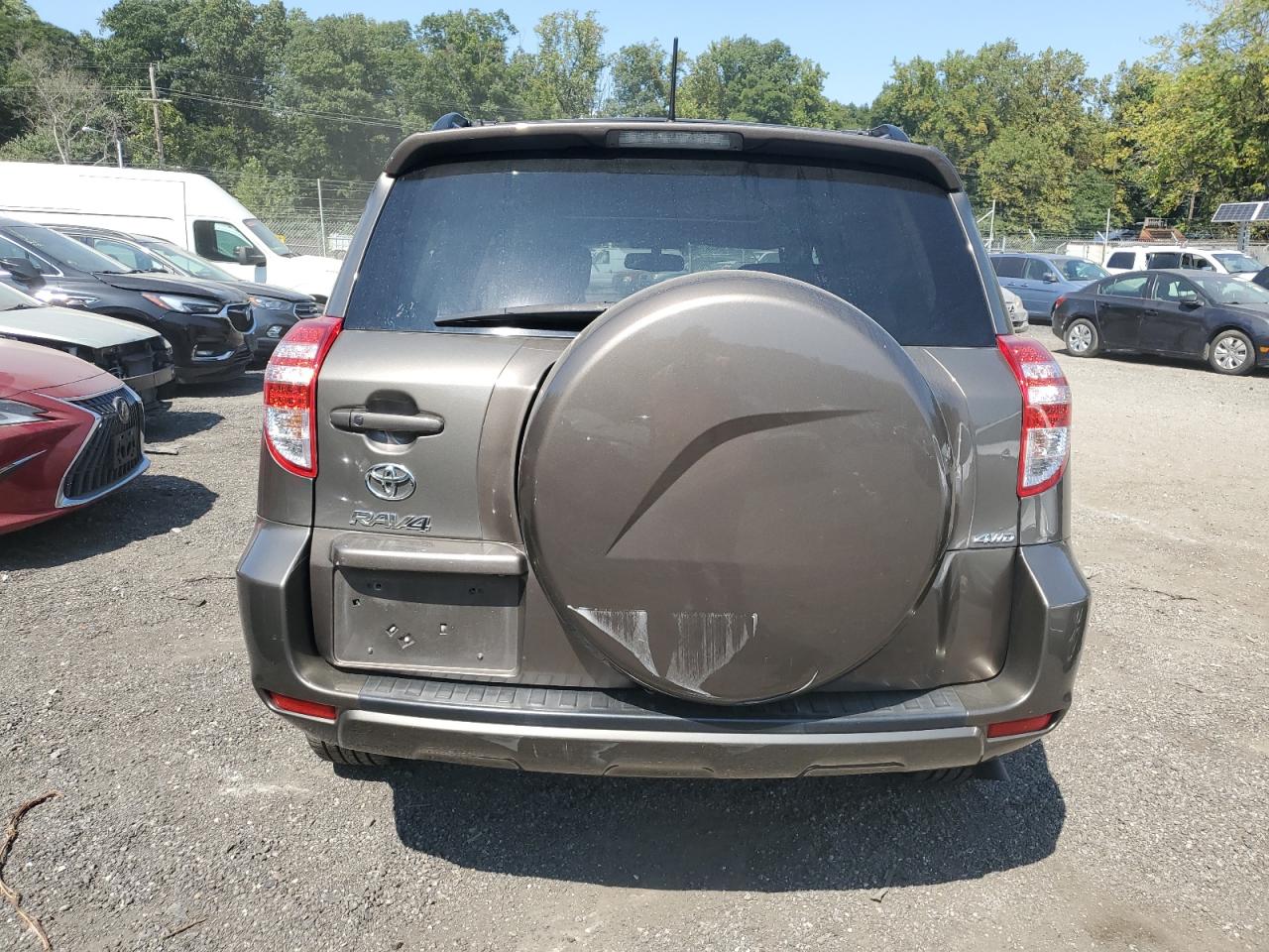 2011 Toyota RAV 4 - Image 6