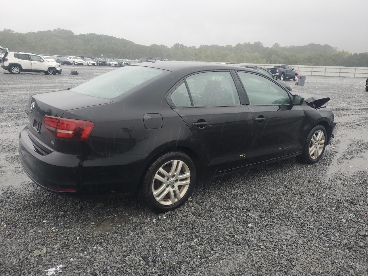 2018 Volkswagen Jetta - Image 3