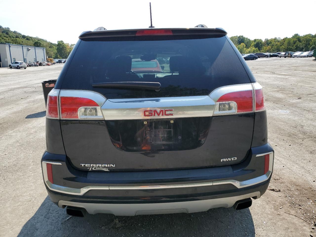 2GKFLVE39H6169622 2017 GMC Terrain Denali