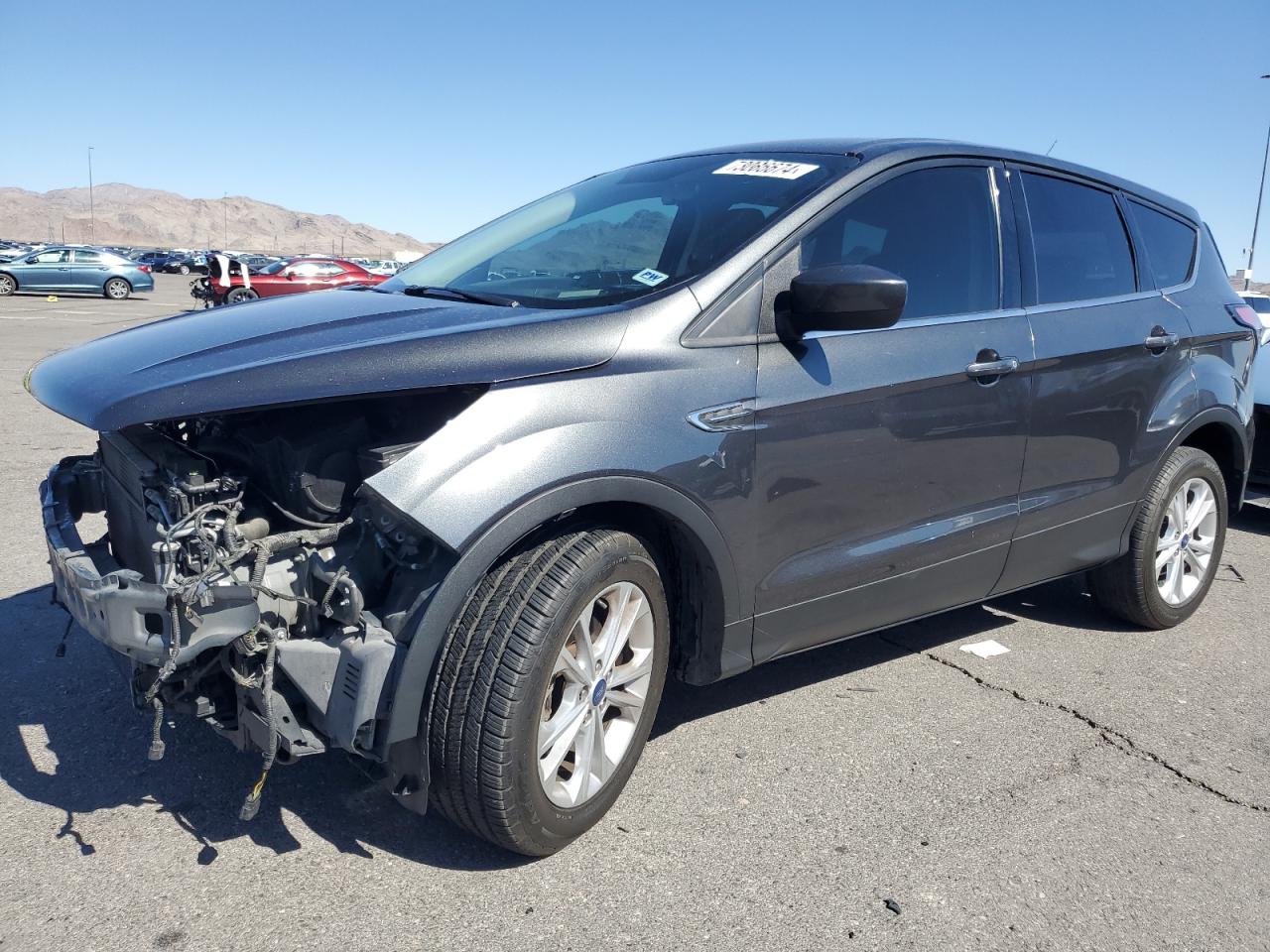 VIN 1FMCU0GD8HUE54961 2017 FORD ESCAPE no.1