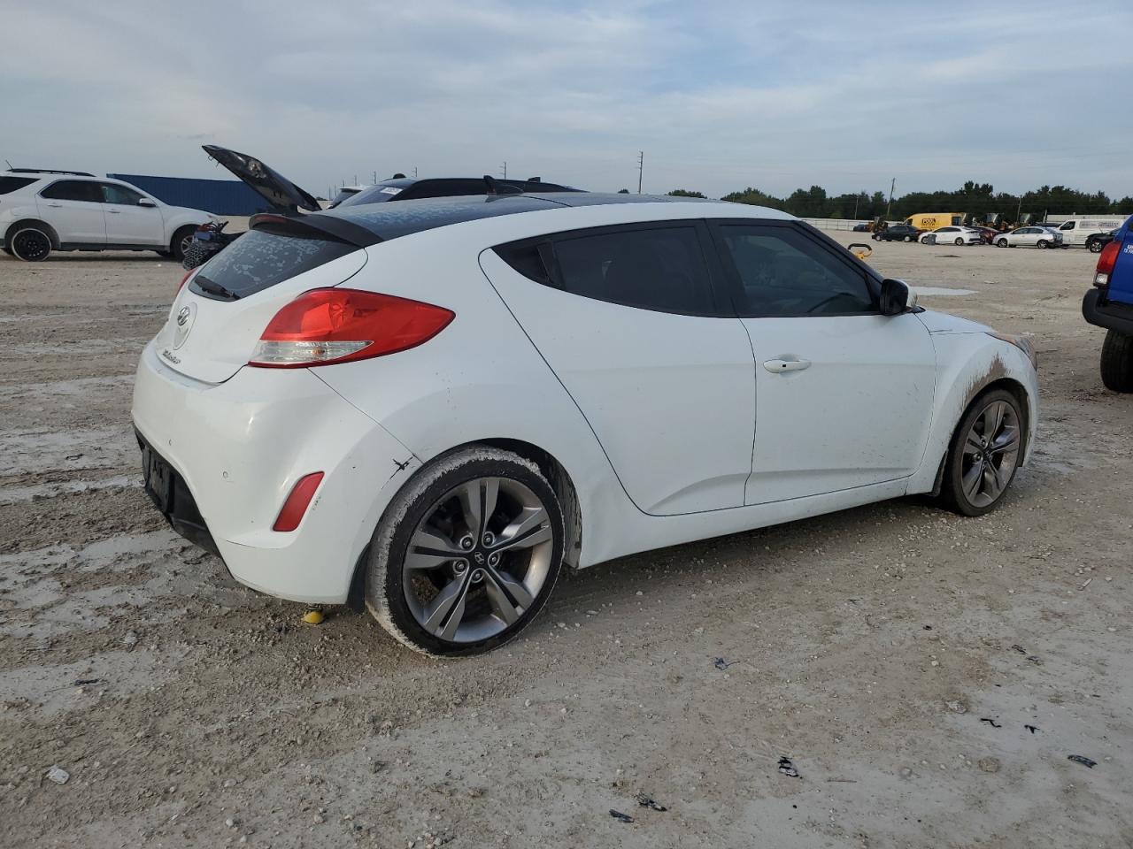 2012 Hyundai Veloster VIN: KMHTC6AD4CU076435 Lot: 73015964