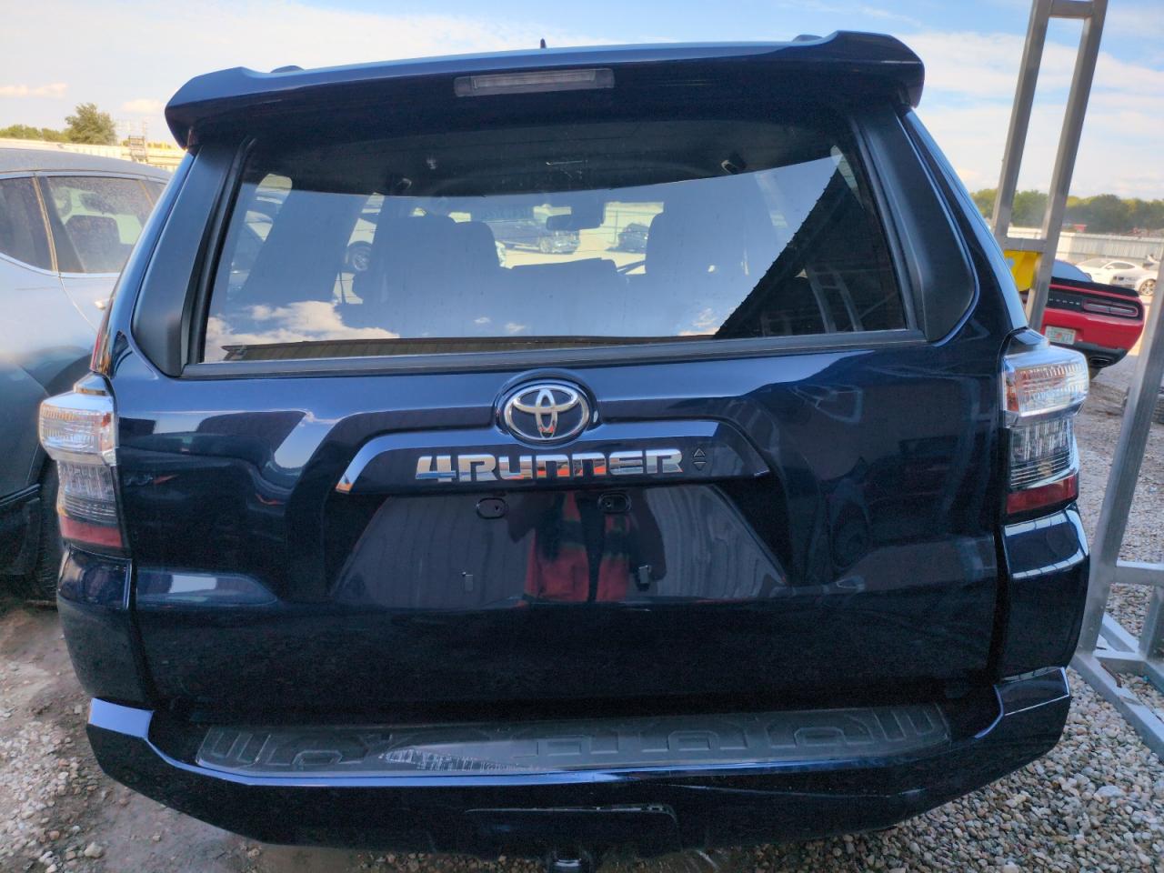 2024 Toyota 4Runner Sr5/Sr5 Premium VIN: JTEMU5JR1R6264446 Lot: 72161224