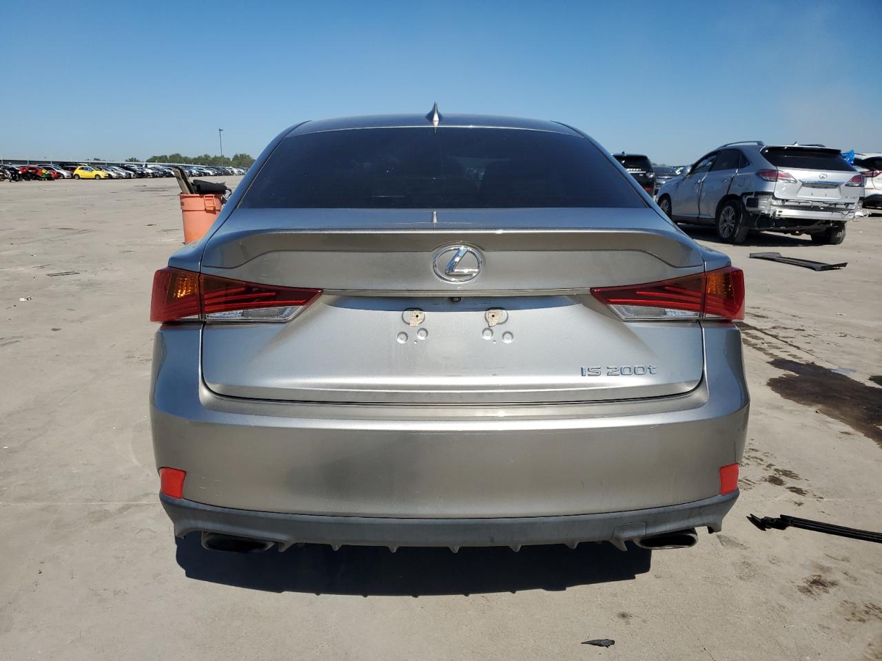 2017 Lexus Is 200T VIN: JTHBA1D24H5058133 Lot: 72472254