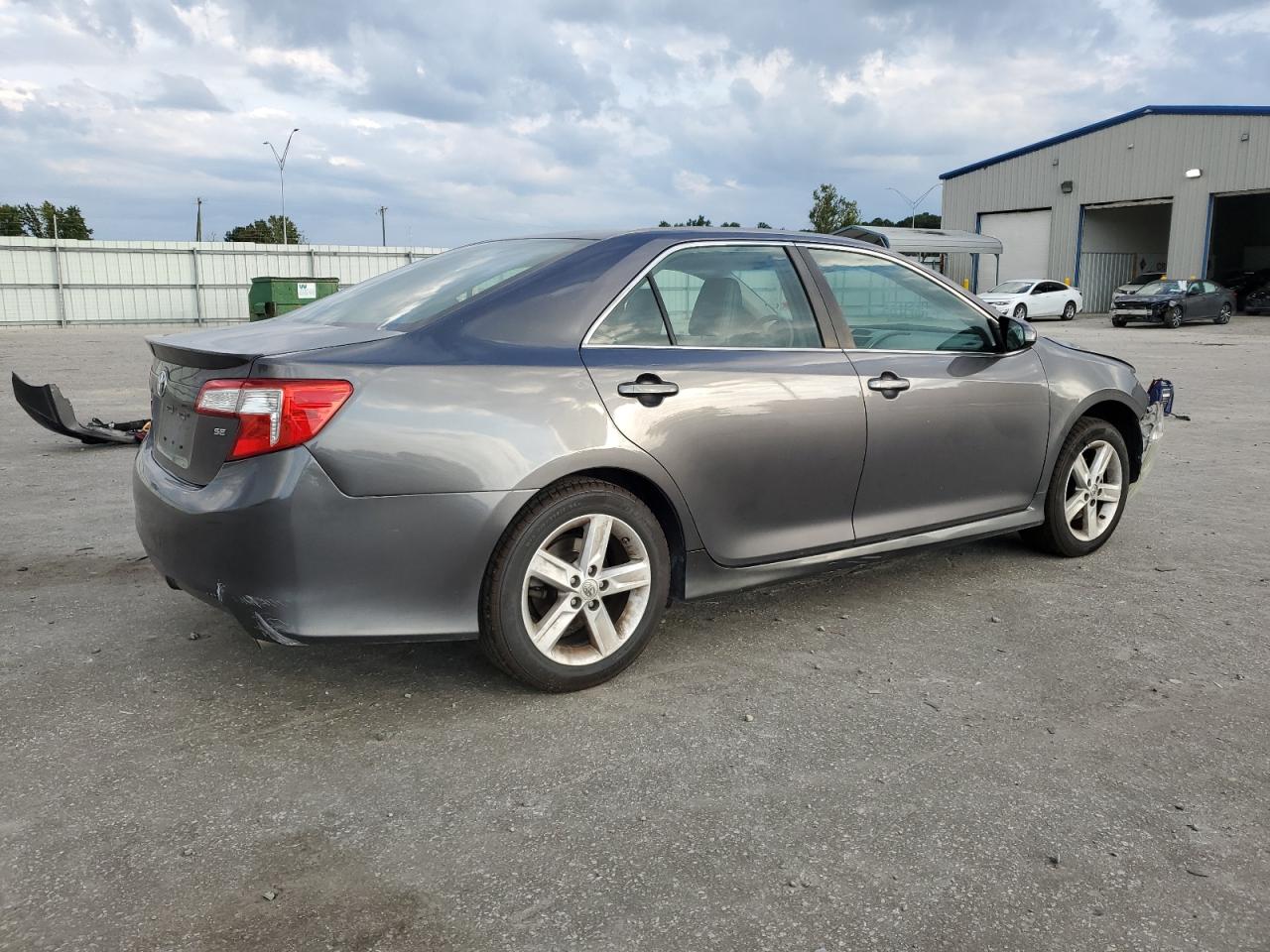 2014 Toyota Camry L VIN: 4T1BF1FK7EU413289 Lot: 72664204