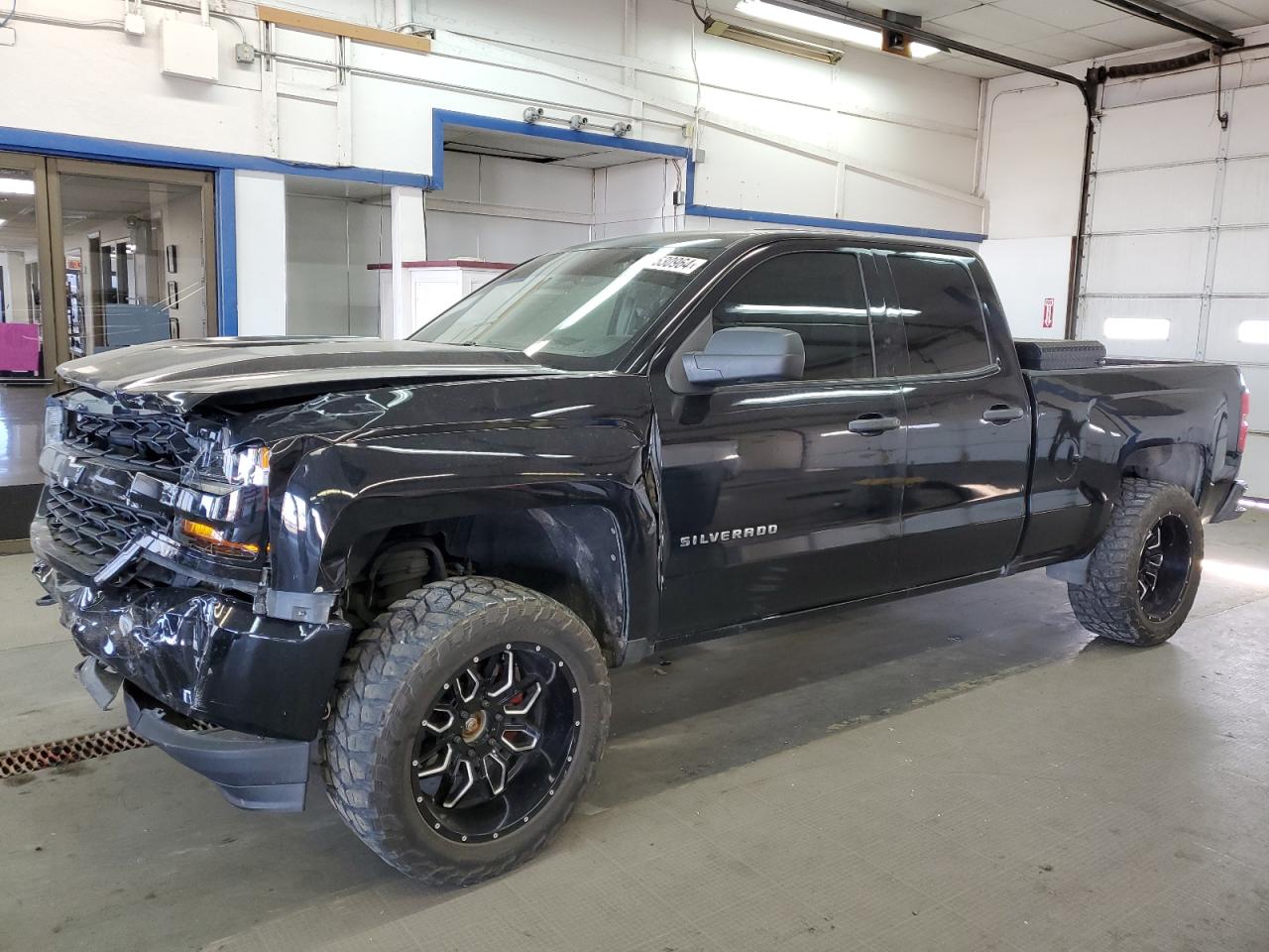 1GCVKNEH9JZ251723 2018 Chevrolet Silverado K1500