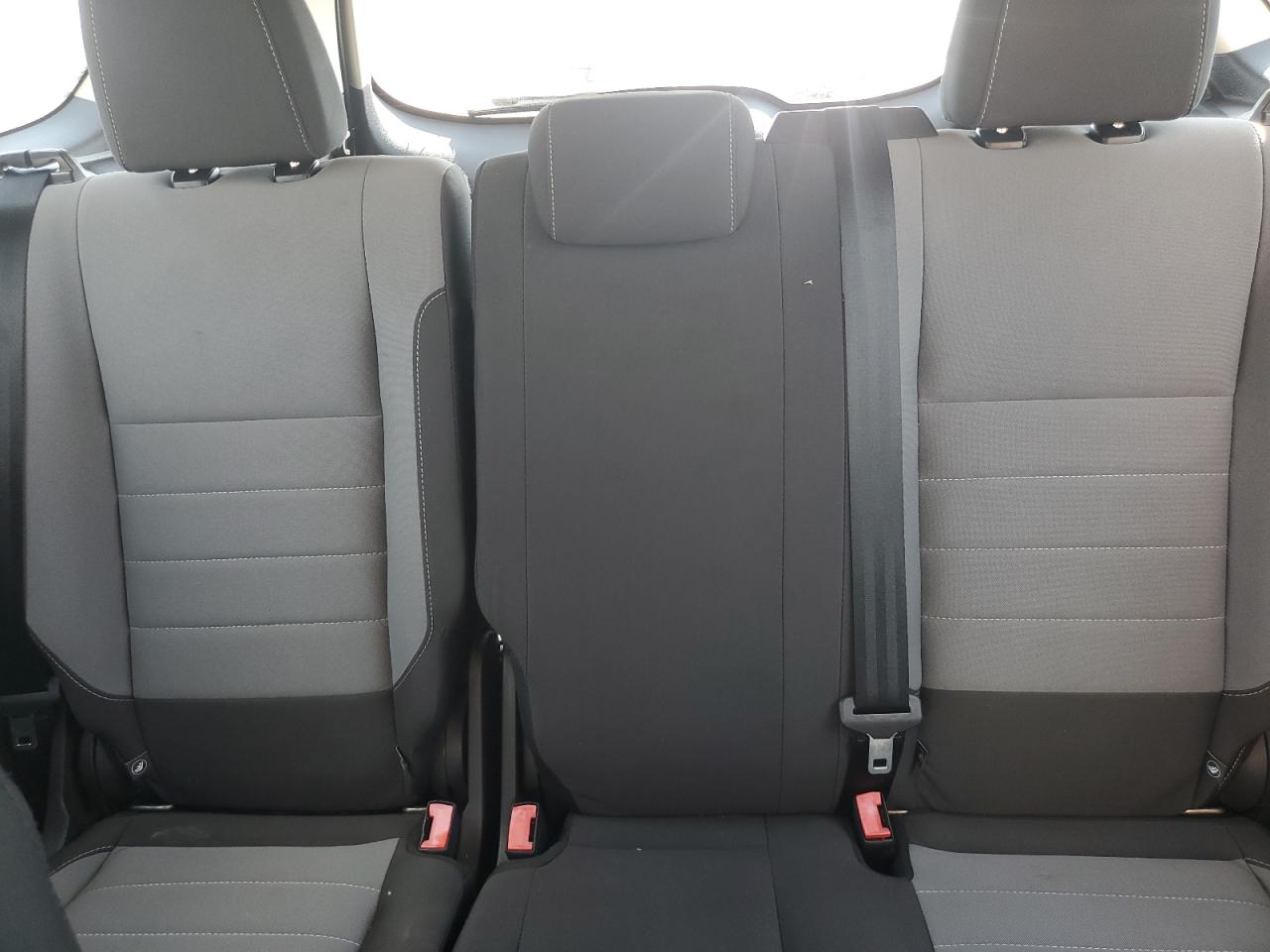 2017 Ford Escape S VIN: 1FMCU0F73HUB95727 Lot: 81627265