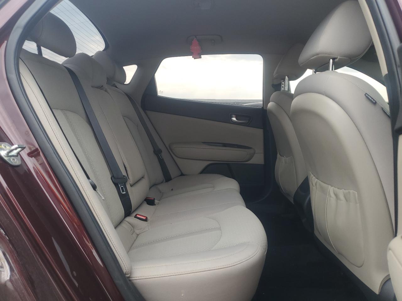 2018 Kia Optima Lx VIN: 5XXGT4L36JG269753 Lot: 81548275