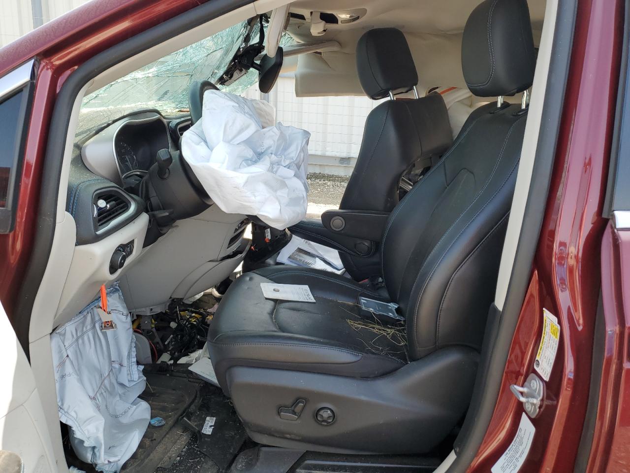 2021 Chrysler Pacifica Touring L VIN: 2C4RC1BG0MR602472 Lot: 71579075