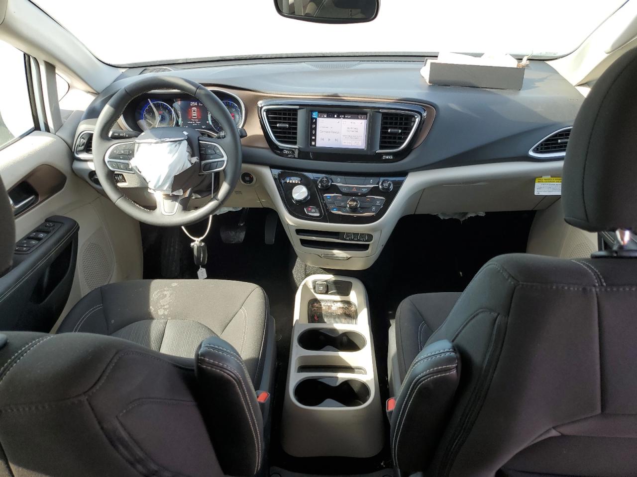 2024 Chrysler Voyager Lx VIN: 2C4RC1CG7RR200499 Lot: 71406135