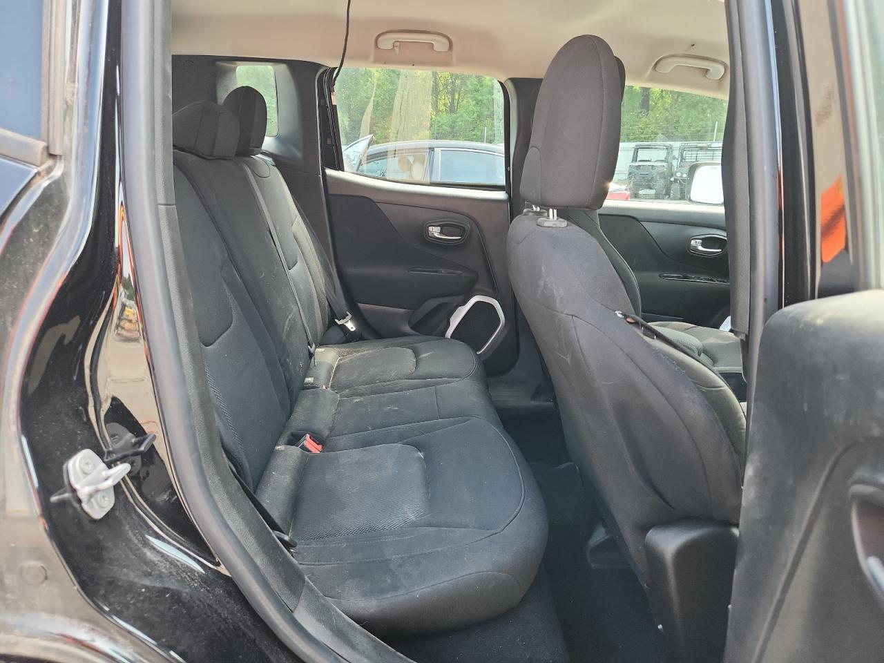 2018 Jeep Renegade Sport VIN: ZACCJBAB1JPH10073 Lot: 70728345