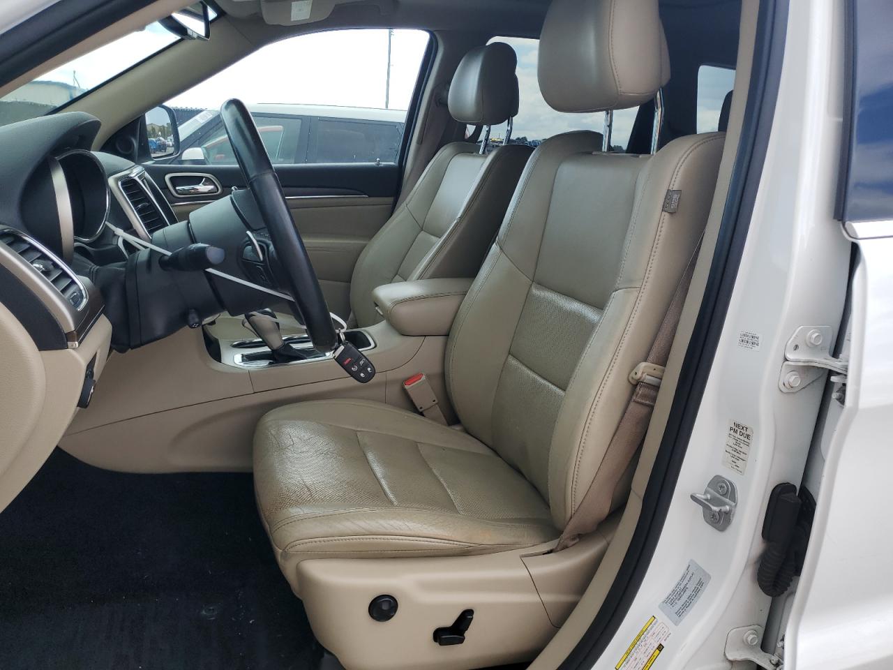 2016 Jeep Grand Cherokee Limited VIN: 1C4RJEBG5GC313744 Lot: 84219195