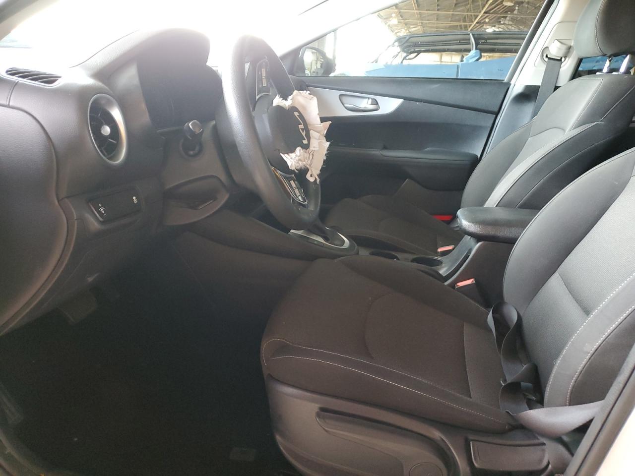 2024 Kia Forte Lx VIN: 3KPF24AD2RE736682 Lot: 81114375