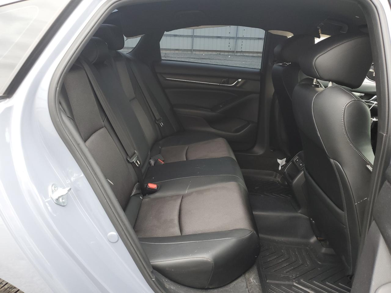2022 Honda Accord Sport VIN: 1HGCV1F3XNA051899 Lot: 81785935