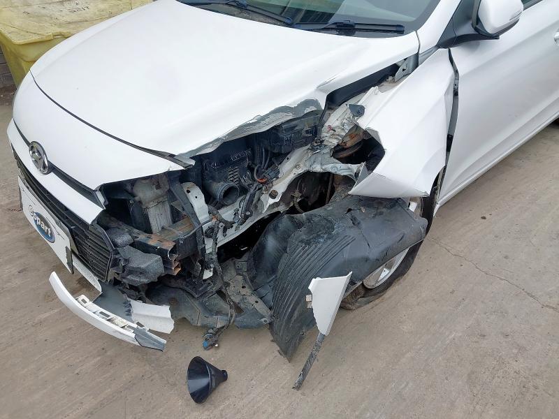 2016 HYUNDAI I20 SE T-GDI 