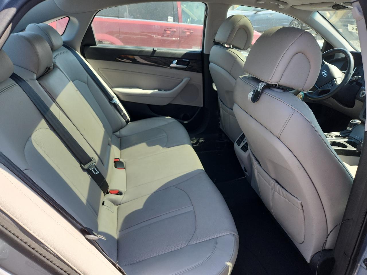 2015 Hyundai Sonata Sport VIN: 5NPE34AF5FH024782 Lot: 81318005