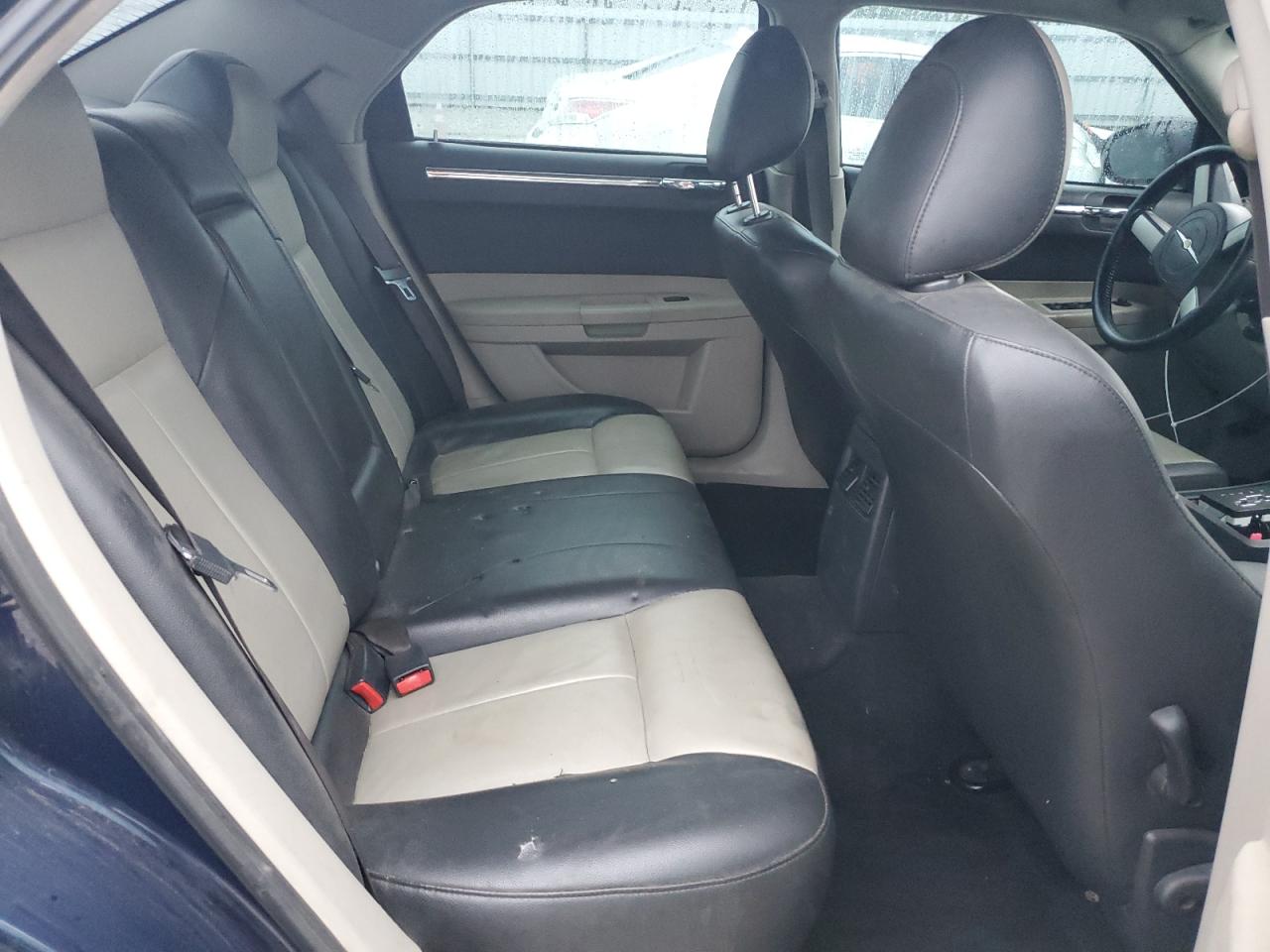 2005 Chrysler 300 Touring VIN: 2C3JA53G95H578581 Lot: 81723585
