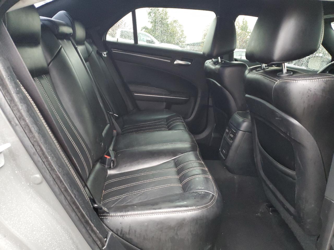 2019 Chrysler 300 S VIN: 2C3CCABG7KH609495 Lot: 84285675