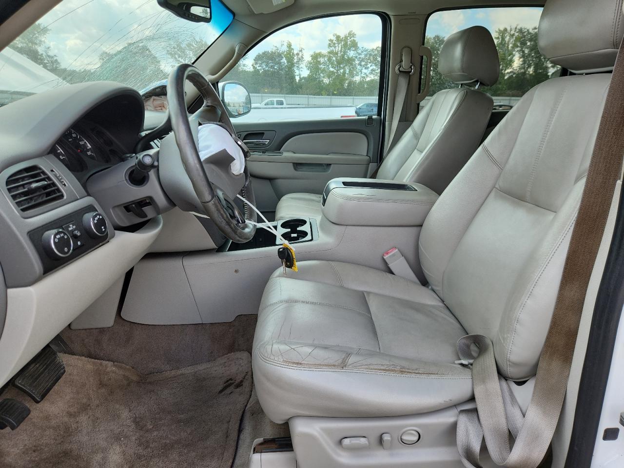 2014 Chevrolet Suburban K1500 Lt VIN: 1GNSKJE75ER141221 Lot: 71157495