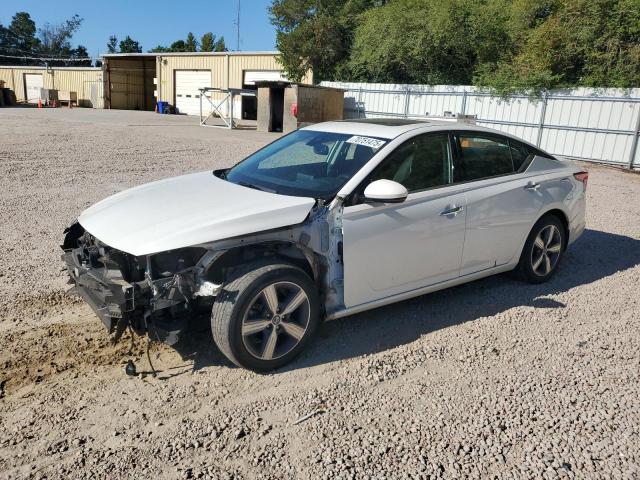  NISSAN ALTIMA 2019 Biały