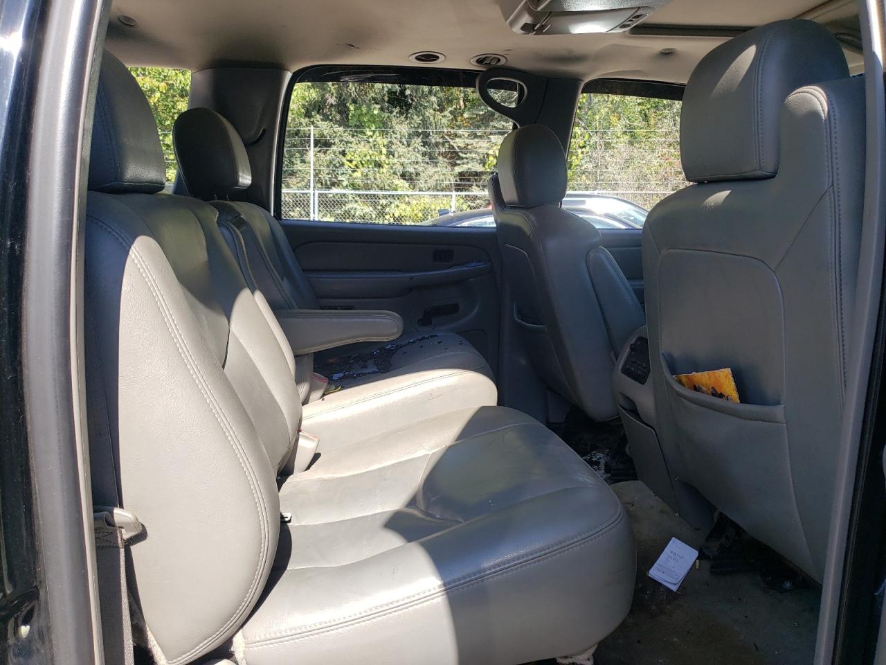 2005 Chevrolet Suburban K1500 VIN: 3GNFK16Z95G261637 Lot: 80714805