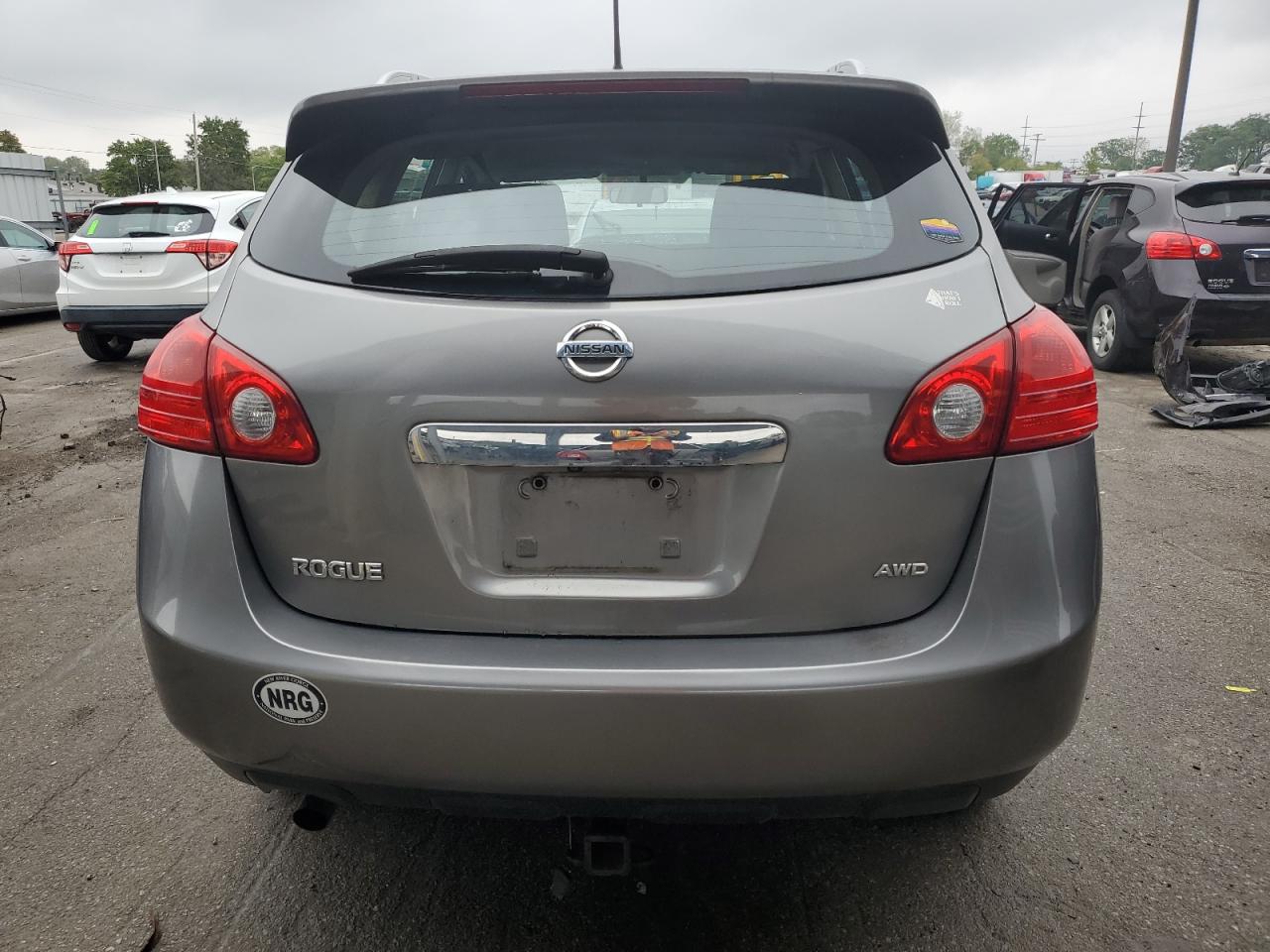 2015 Nissan Rogue Select S VIN: JN8AS5MV1FW251492 Lot: 81791445