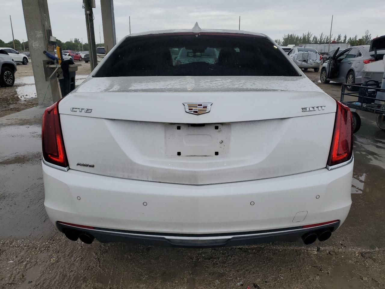 2017 Cadillac Ct6 Premium Luxury VIN: 1G6KH5R6XHU126184 Lot: 80790255