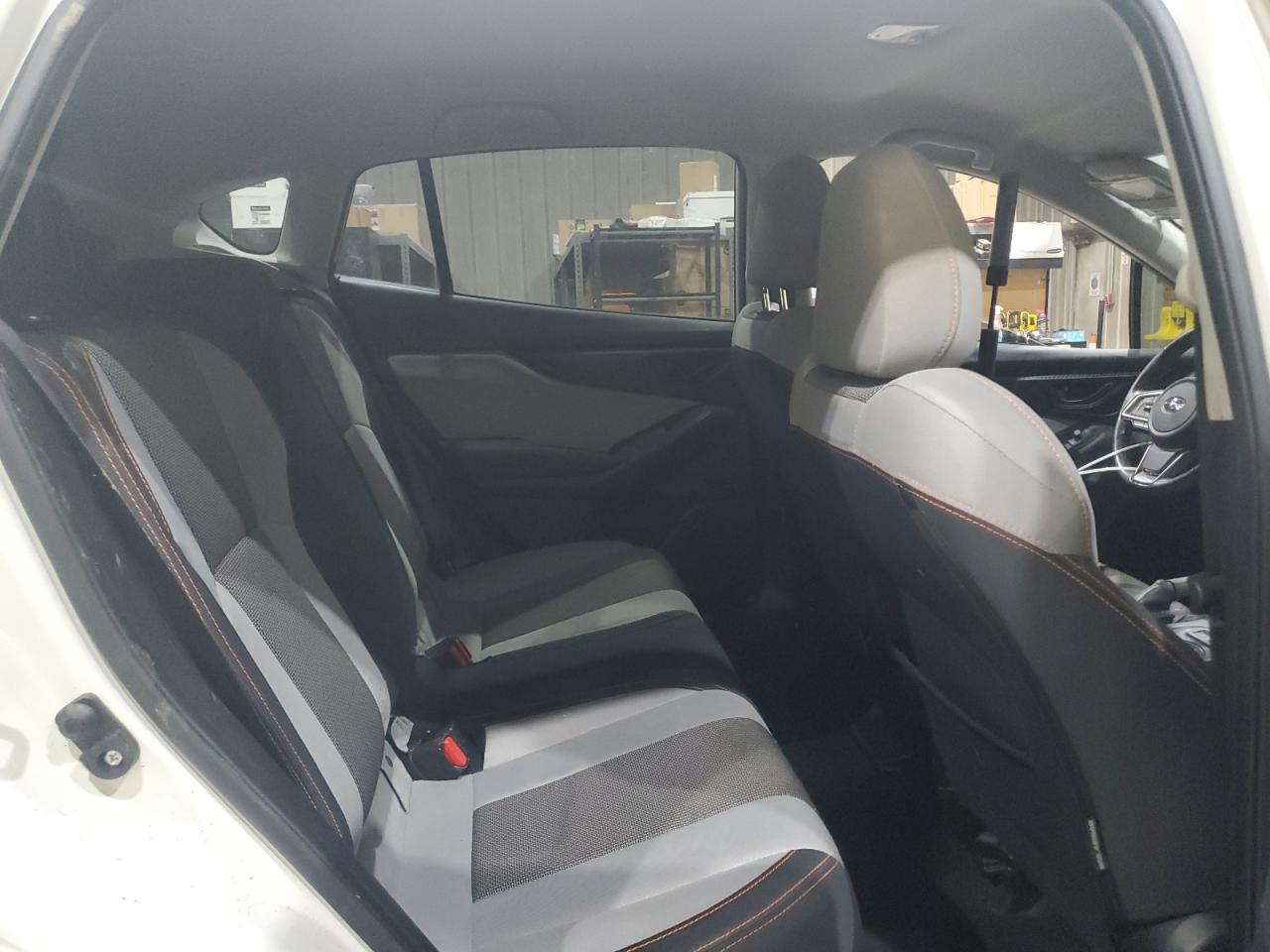 2018 Subaru Crosstrek Premium VIN: JF2GTADC5JH329927 Lot: 70620775