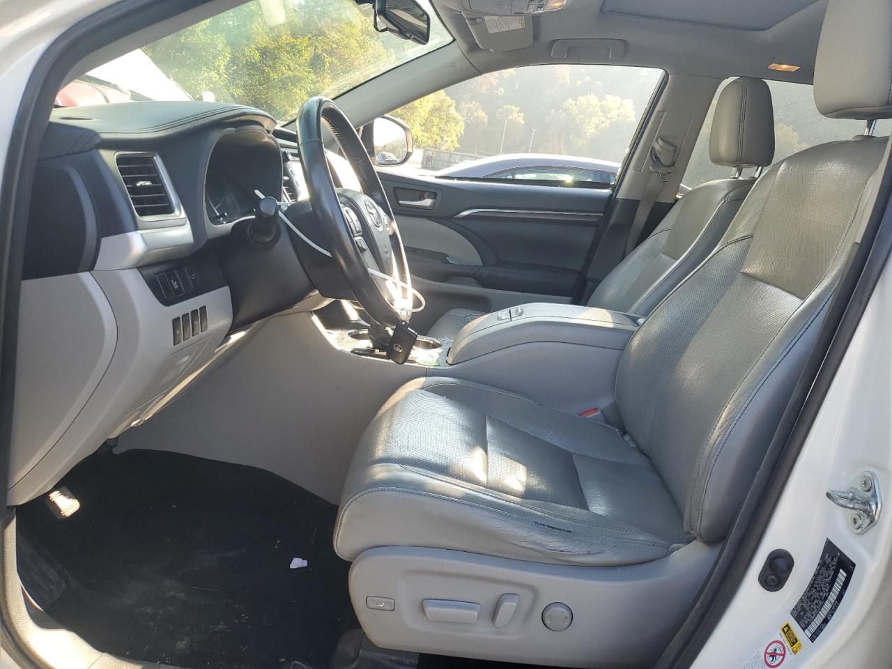 2014 Toyota Highlander Limited VIN: 5TDDKRFH4ES012783 Lot: 81306115