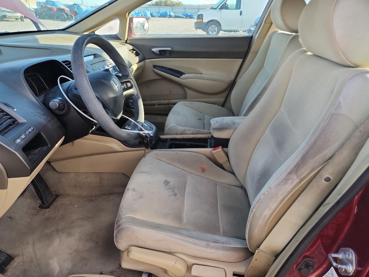 2008 Honda Civic Lx VIN: 1HGFA165X8L071623 Lot: 84605525