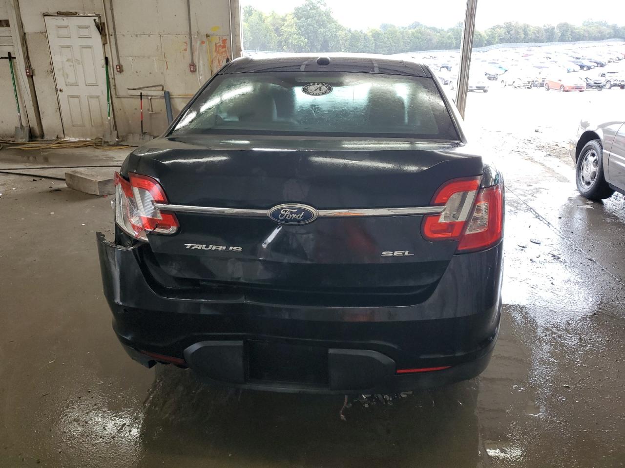 2011 Ford Taurus Sel VIN: 1FAHP2EW0BG113762 Lot: 82154425