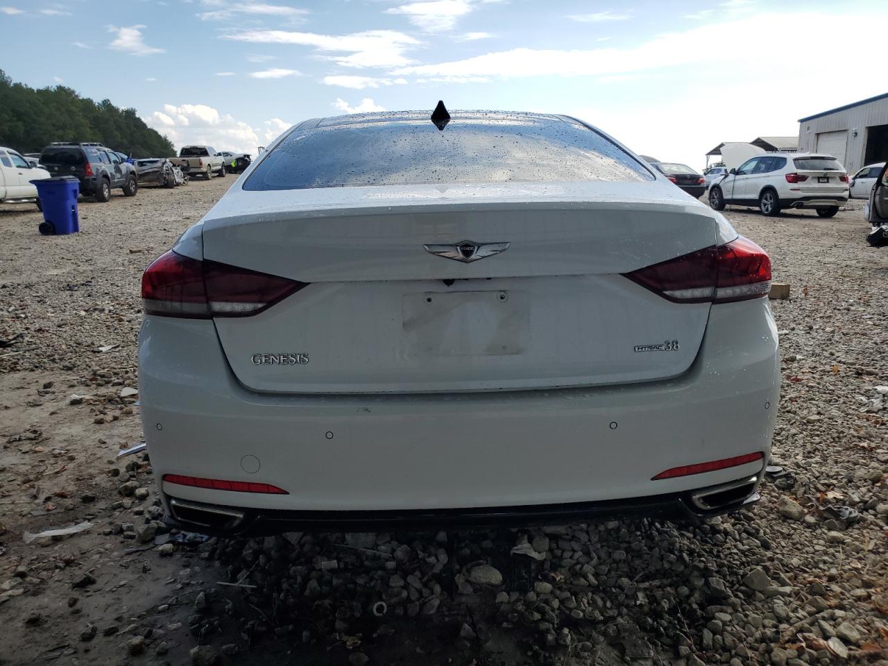 2016 Hyundai Genesis 3.8L VIN: KMHGN4JE1GU116372 Lot: 82032365