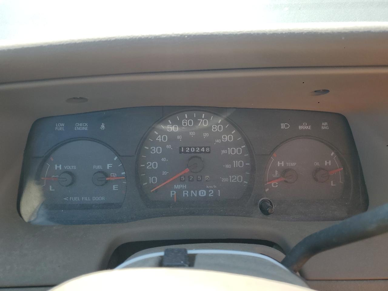 2004 Mercury Grand Marquis Ls VIN: 2MEHM75W54X642085 Lot: 72082865