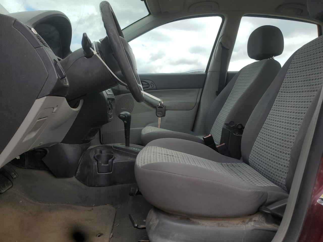 2007 Ford Focus Zx4 VIN: 1FAHP34N17W271183 Lot: 71544715